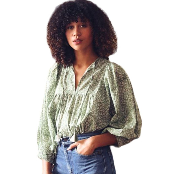 Mille Tops - Mille Resort & Travel Charlie Green Trellis Peasent Tassel Floral Blouse Size M